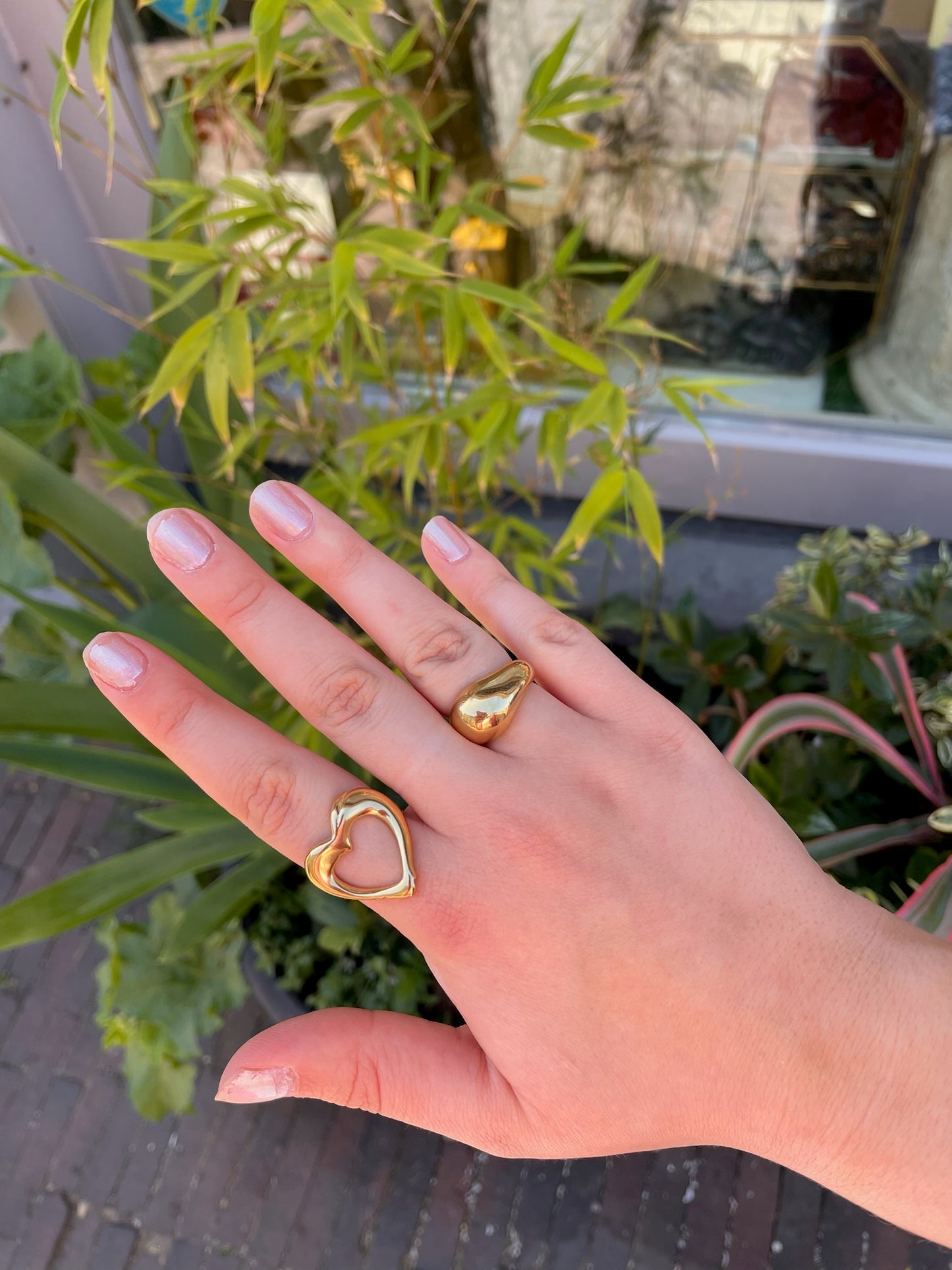 Ring Zoë Goud