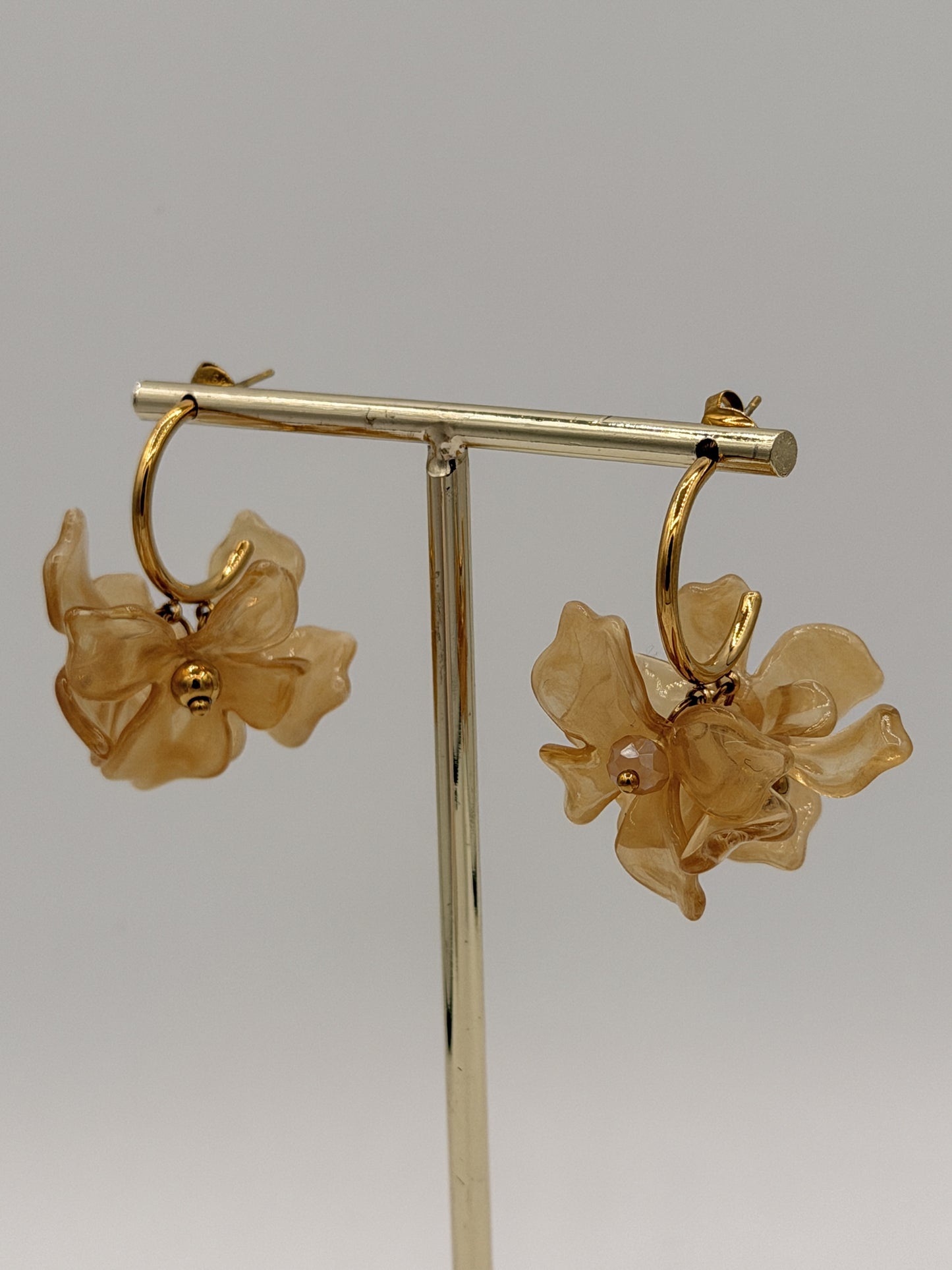 Oorbel cream flora hoop