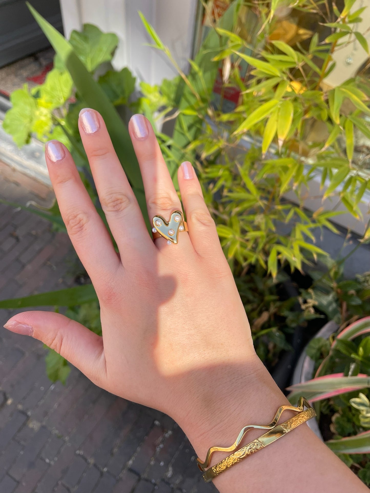 Ring Blondie