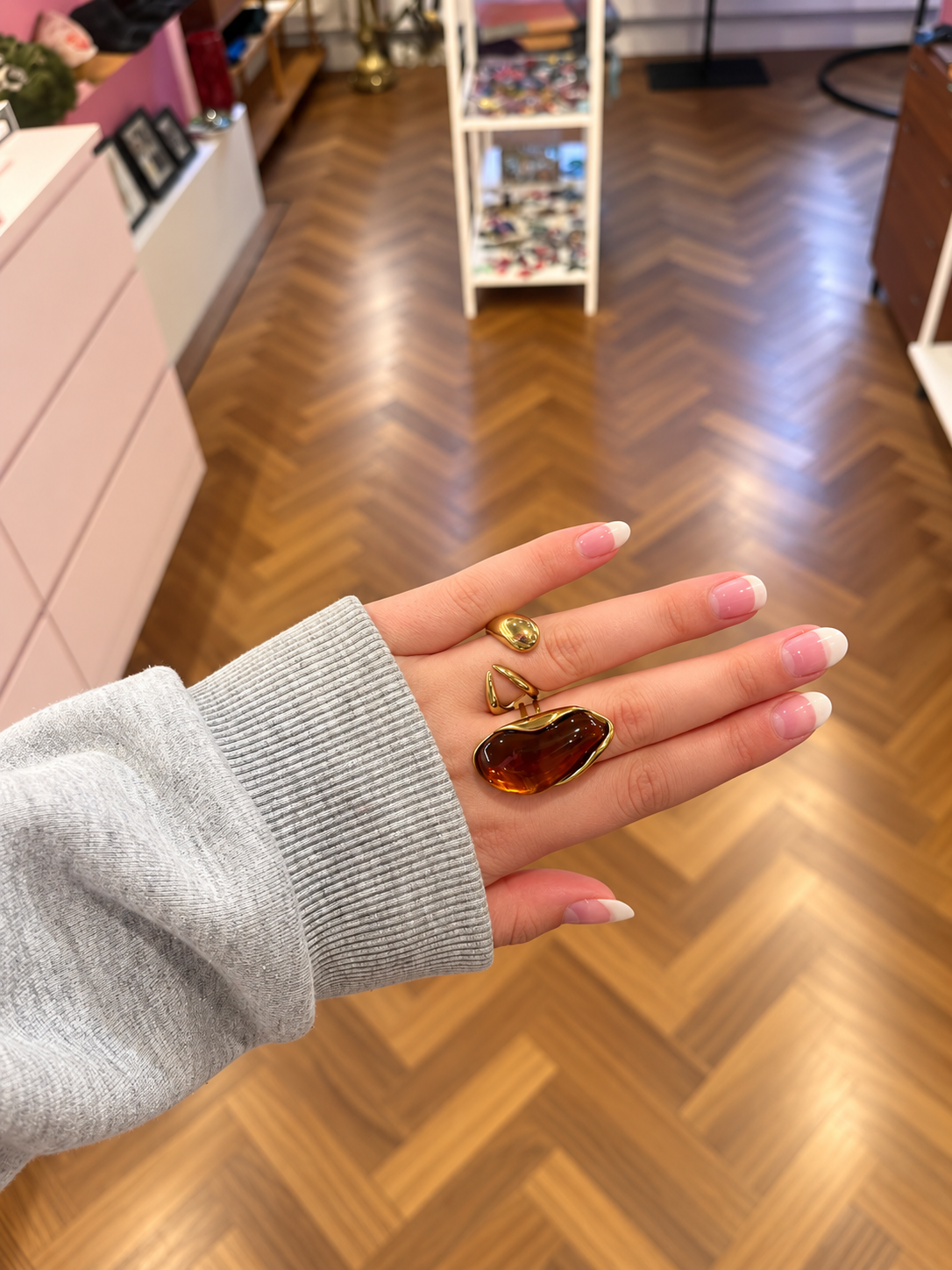 Ring Sue