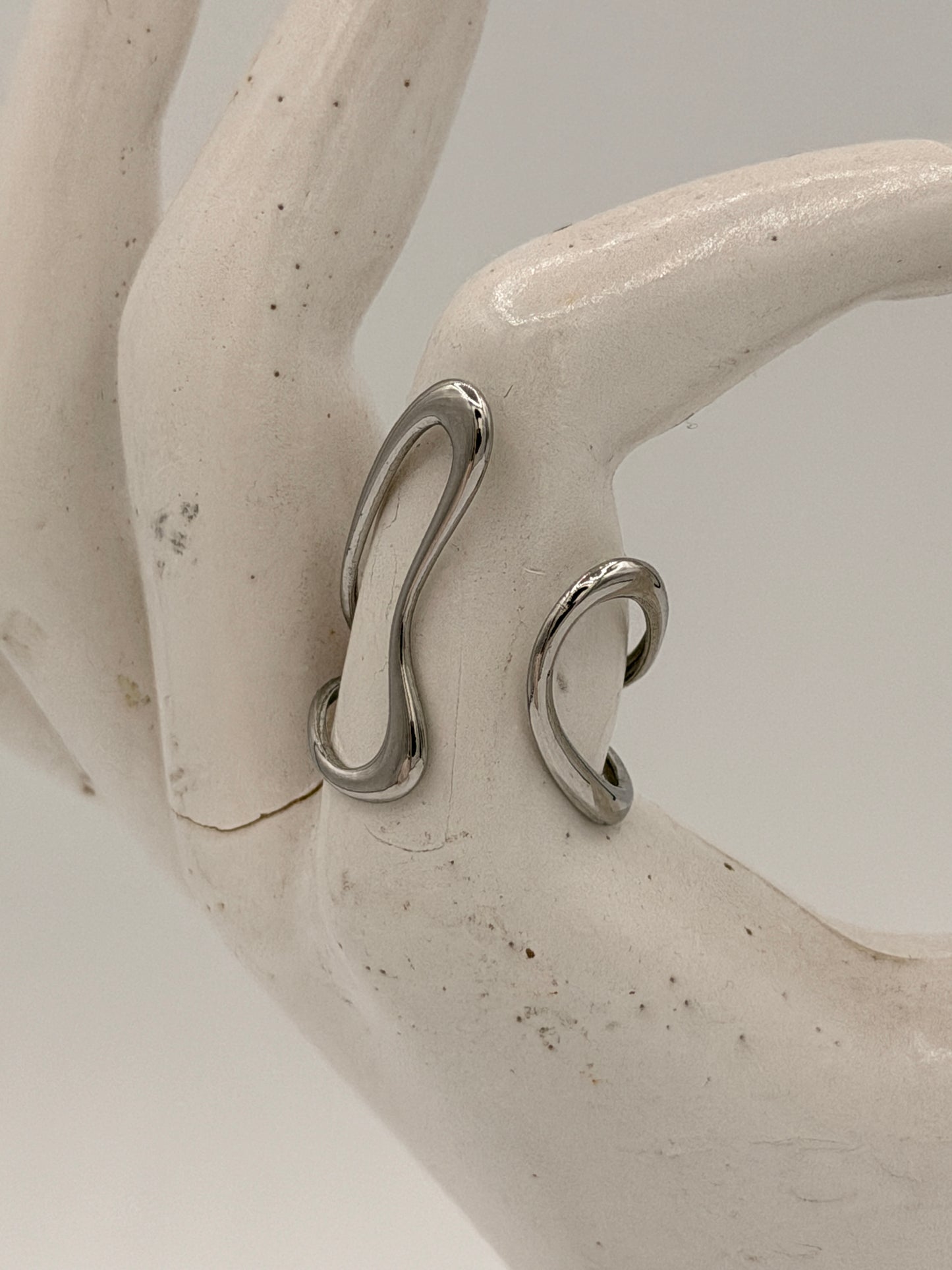 Ring Lia Zilver