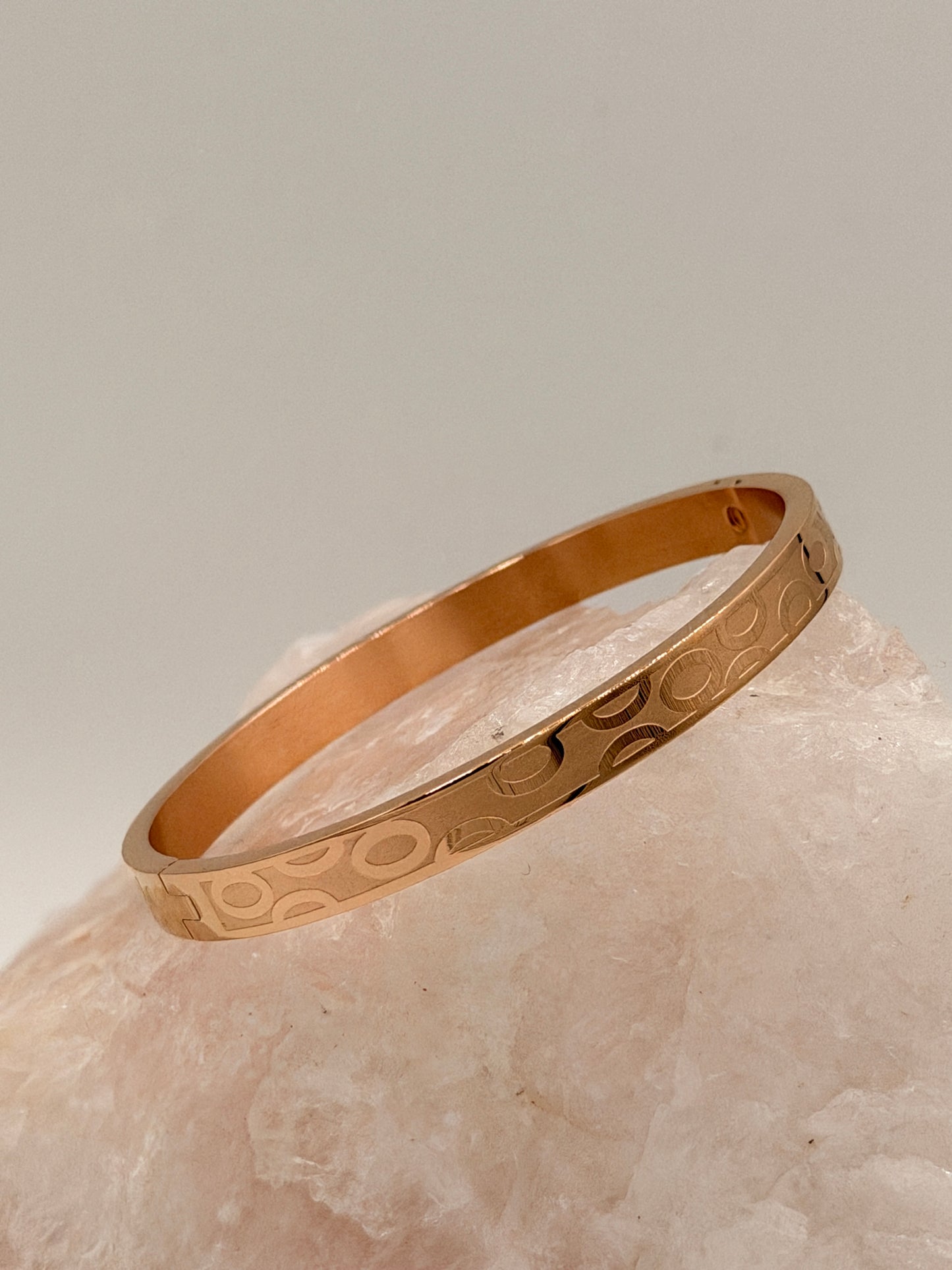 Bangle klik bubbles