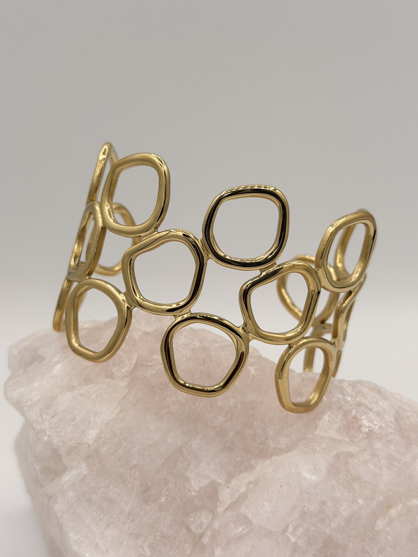 Manchet Molecule