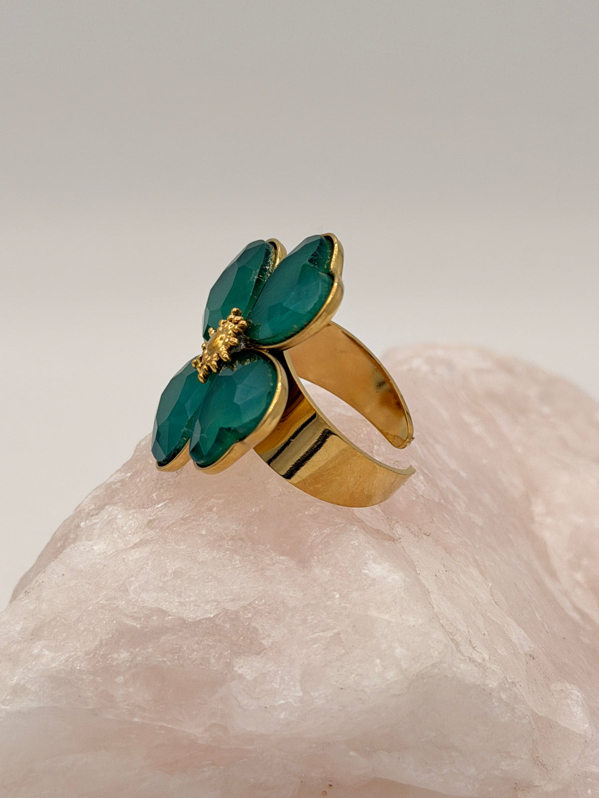 Ring Clover