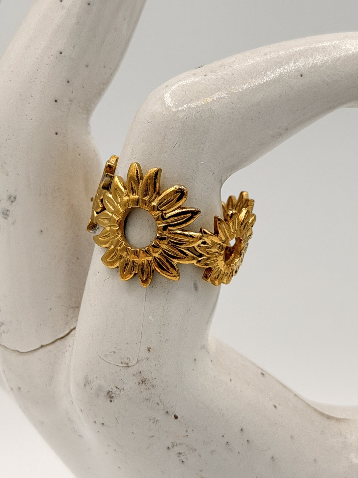 Ring Open Sunflower