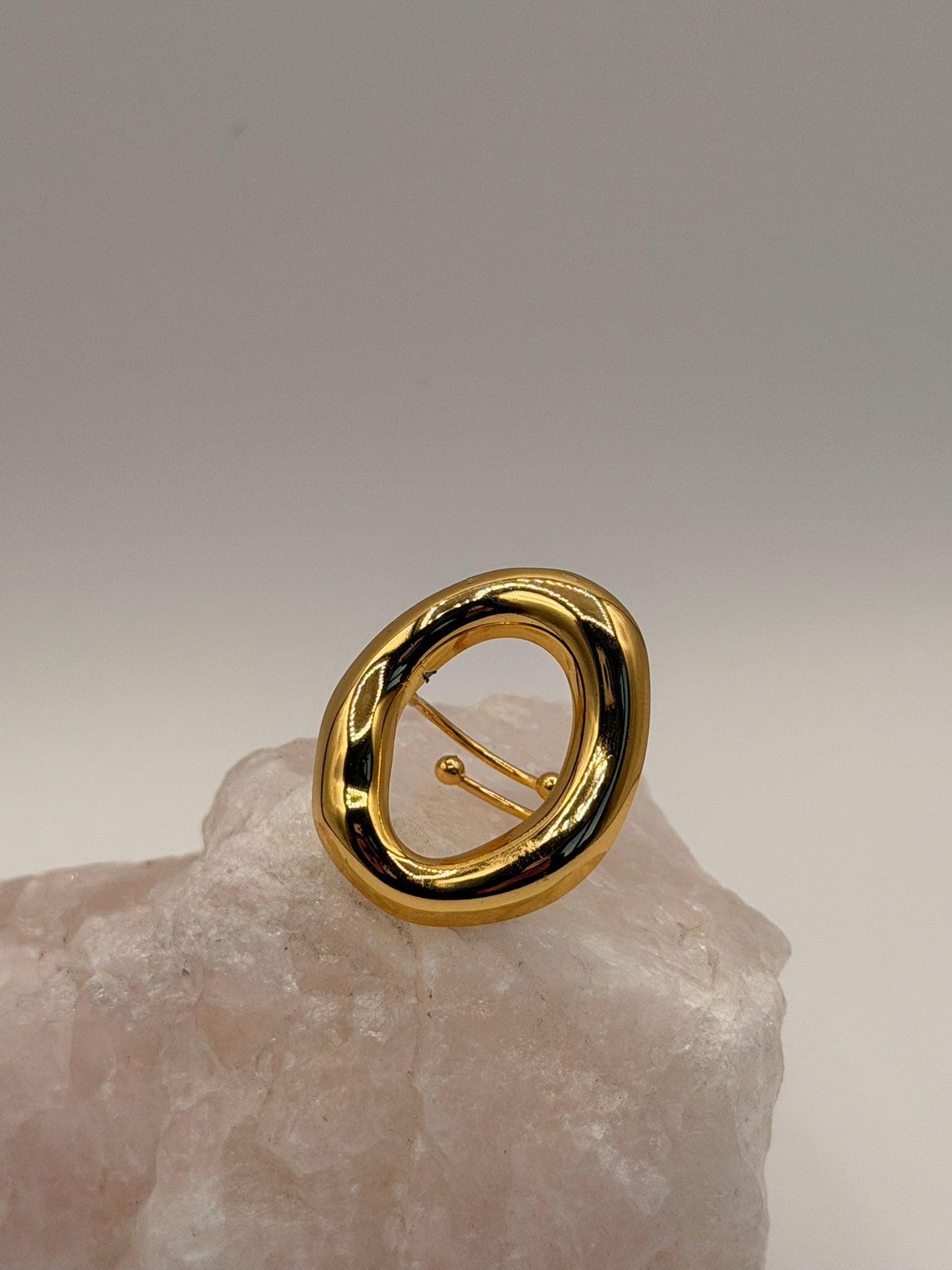 Oval Big Ring