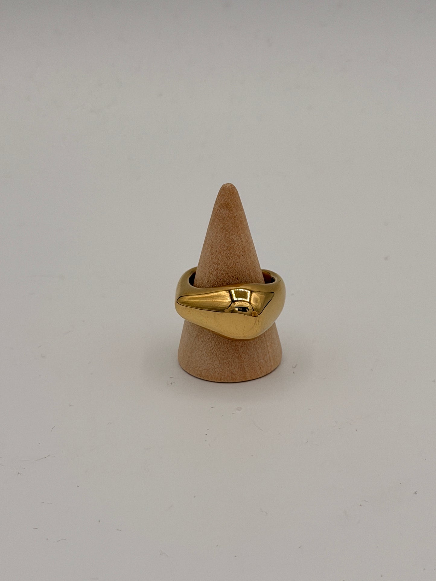 Ring Zoë Goud