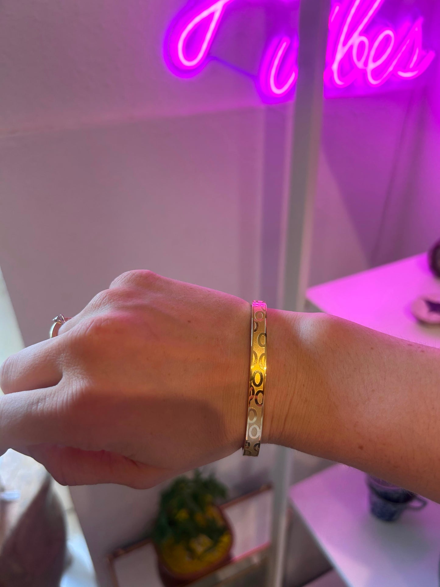 Bangle klik bubbles