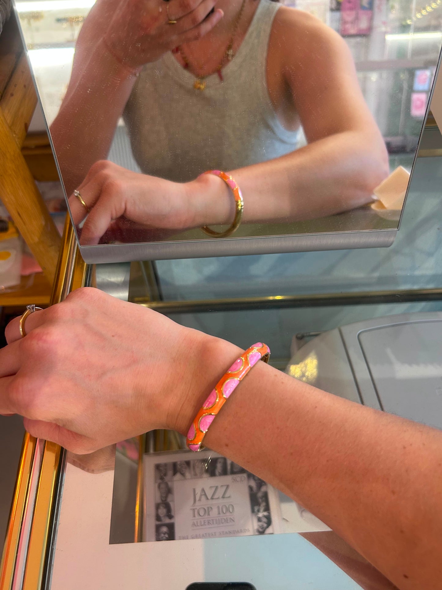 Bangle klik SOL